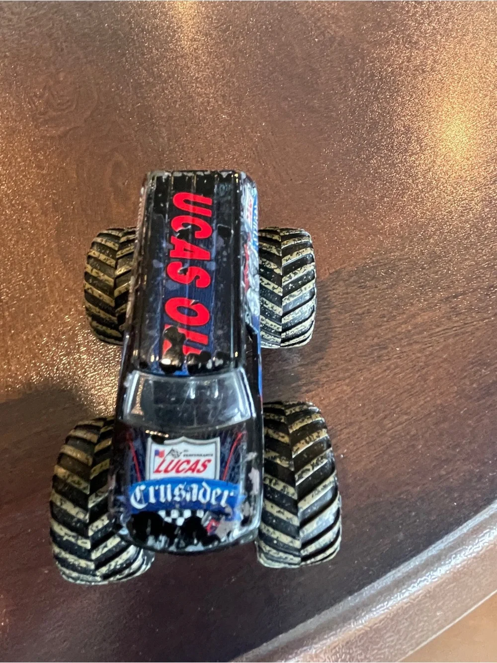 Hot Wheels Monster Jam Lucas Oil Crusader Diecast Monster Truck 1:64 Scale